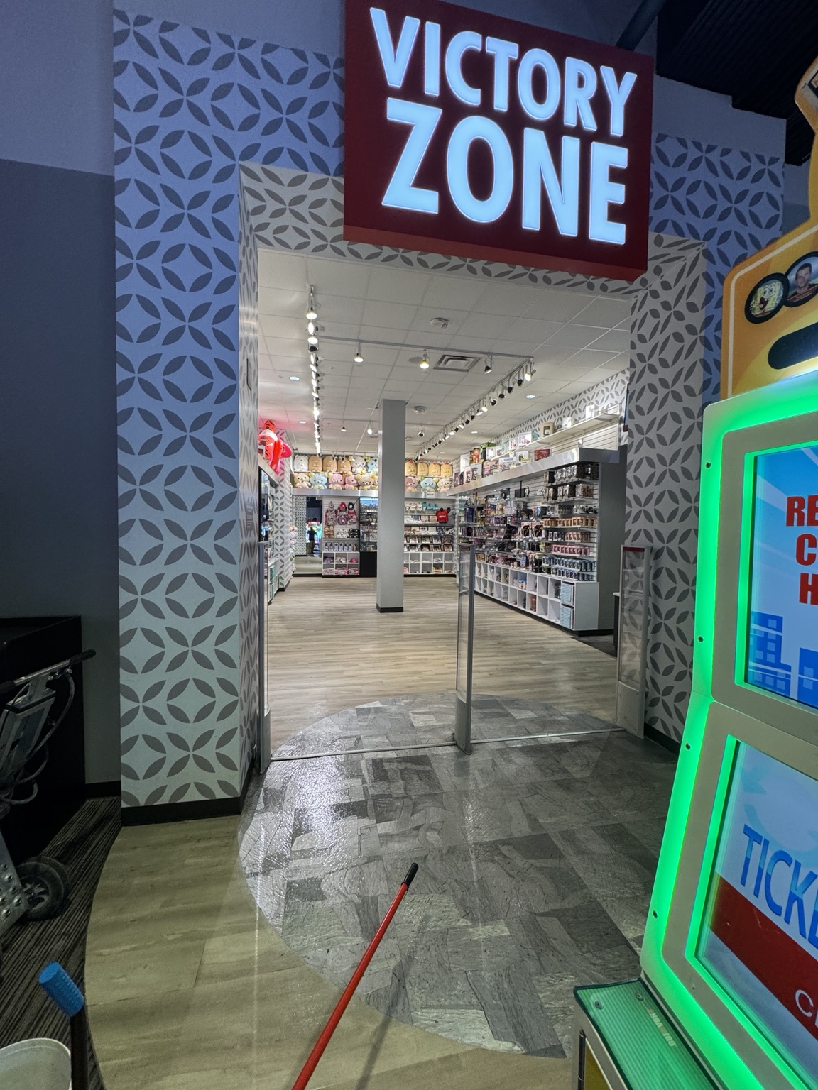 Round1 Victory Zone storefront entry with new flooring